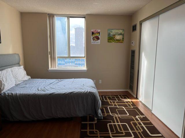 For Lease 633 Bay Street Unit# 1216, Toronto, Ontario