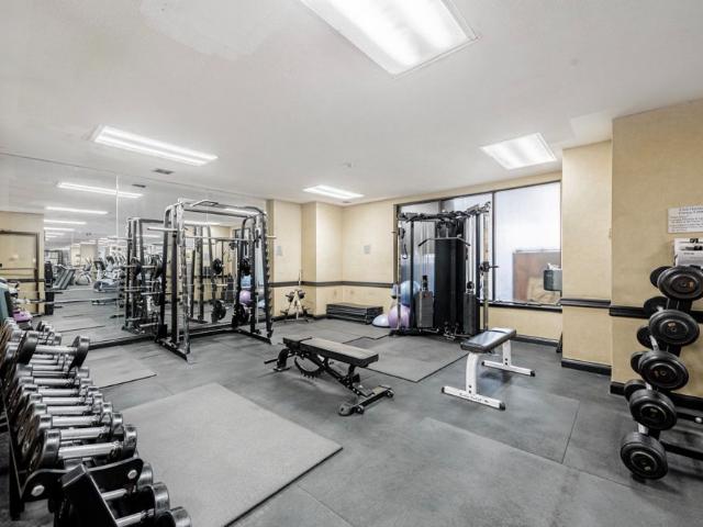 For Lease 633 Bay Street Unit# 1914, Toronto, Ontario