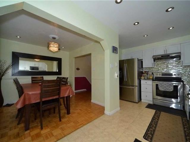 For Lease 6444 Finch Avenue Unit# 194 upper, Toronto, Ontario