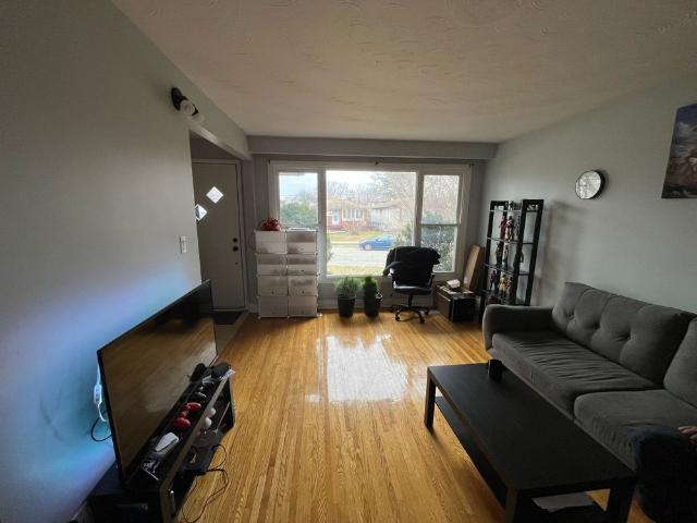 For Lease 644 Athol Street Unit# Main, Oshawa, Ontario