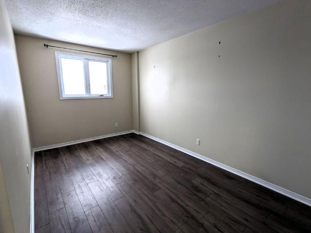 For Lease 6464 Colony Square Unit# 21, Orleans Convent Glen and Area, Ontario
