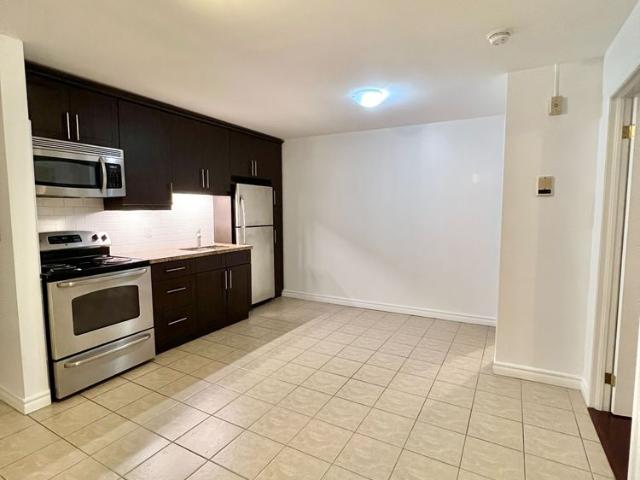 For Lease 640 Davenport Road Unit# 105, Toronto, Ontario