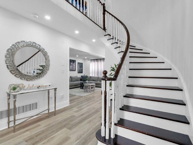 For Lease 6421 Donway Drive, Mississauga, Ontario