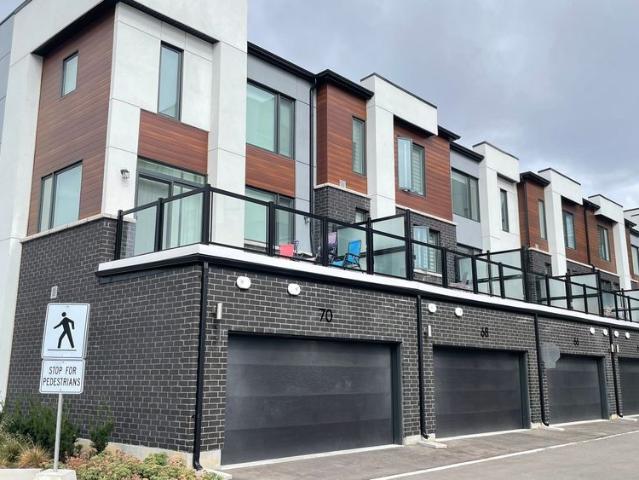 For Lease 64 Kaitting Trail, Oakville, Ontario