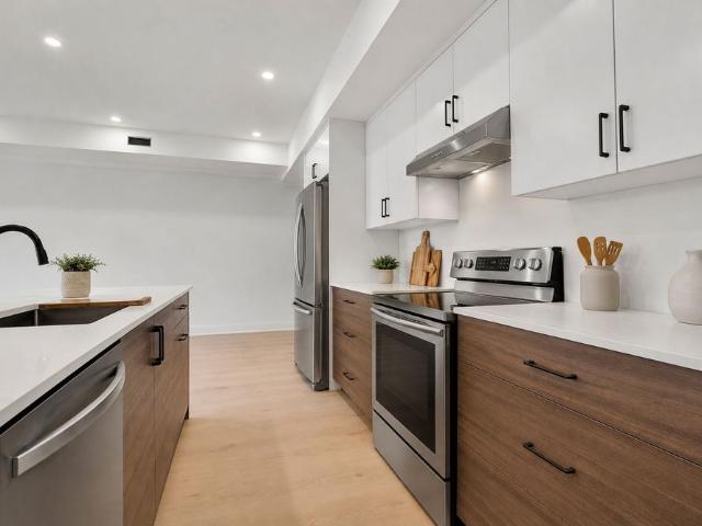 For Lease 655 Donat Street Unit# 10, Vanier and Kingsview Park, Ontario