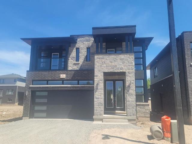 For Lease 6593 Alexa Common, Niagara Falls, Ontario