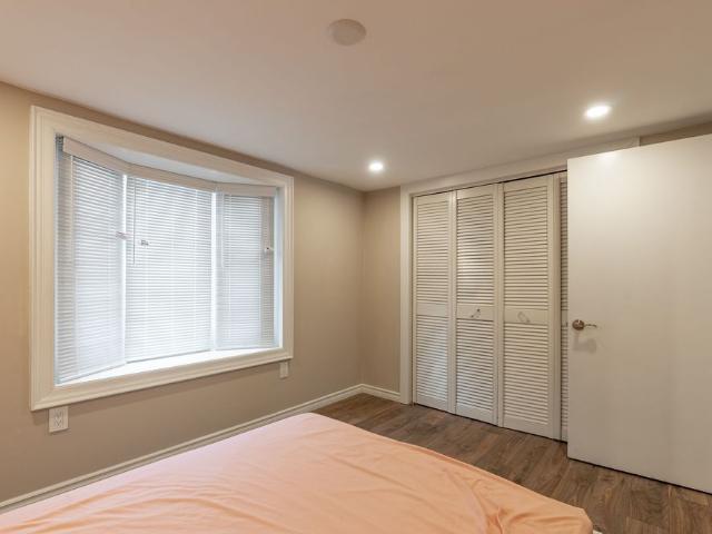 For Lease 651 16th Avenue, Richmond Hill, Ontario