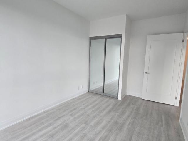 For Lease 65 Broadway Avenue Unit# 1507, Toronto, Ontario