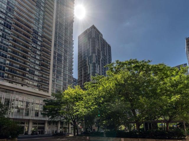 For Lease 65 Mutual Street Unit# 2707, Toronto, Ontario