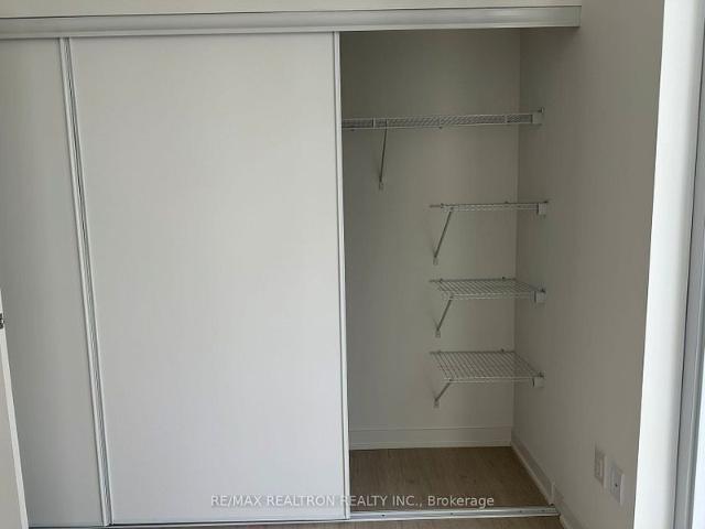 For Lease 65 Mutual Street Unit# 2906, Toronto, Ontario