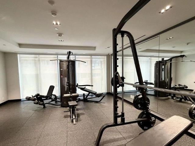 For Lease 65 Mutual Street Unit# 3201, Toronto, Ontario