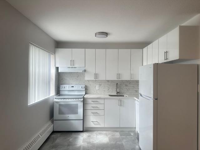 For Lease 65 North Service Road Unit# 503, Mississauga, Ontario