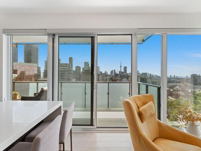 For Lease 65 St. Mary Street Unit# 2704, Toronto, Ontario