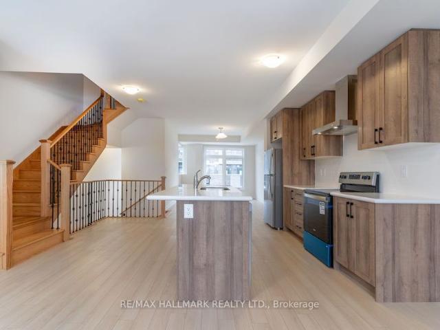 For Lease 65 Riley Reed Lane, Richmond Hill, Ontario