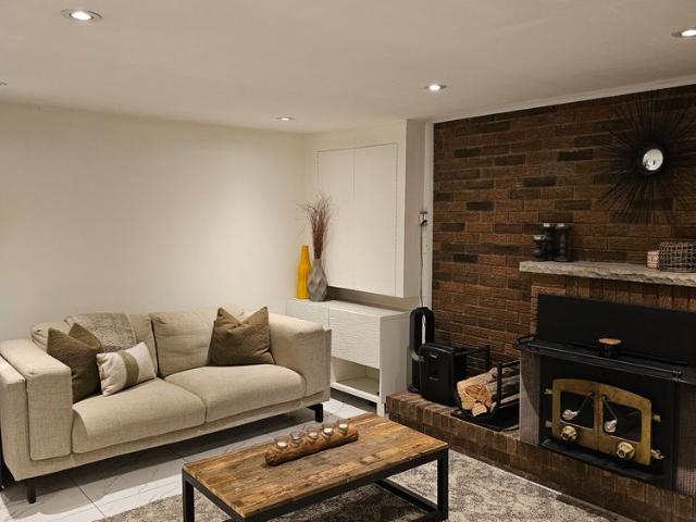 For Lease 65 Vange Crescent, Toronto, Ontario