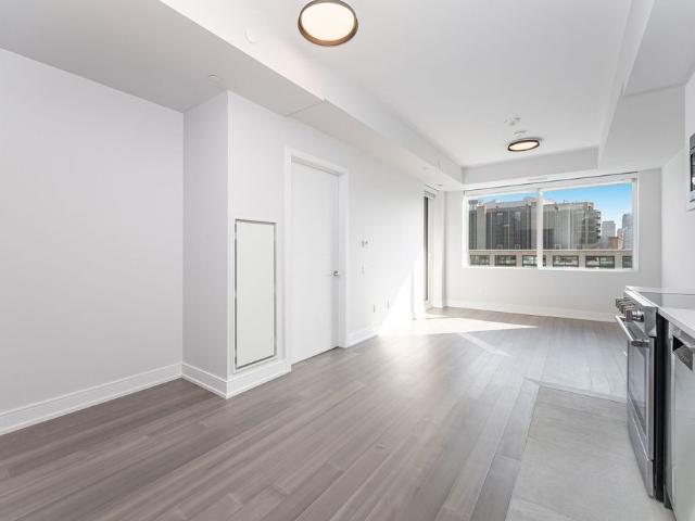 For Lease 664 Spadina Avenue Unit# 806, Toronto, Ontario