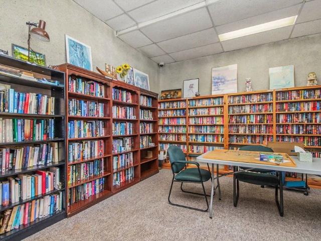 For Lease 665 Bathgate Drive Unit# 802, Overbrook Castleheights and Area, Ontario