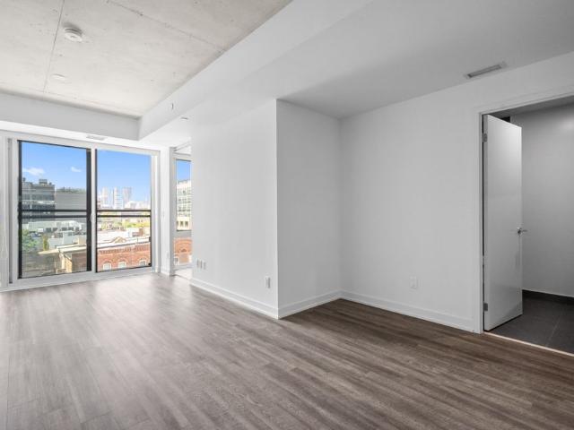 For Lease 665 Queen Street Unit# 514, Toronto, Ontario