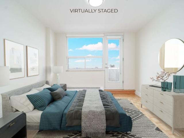For Lease 666 Spadina Avenue Unit# PH10, Toronto, Ontario
