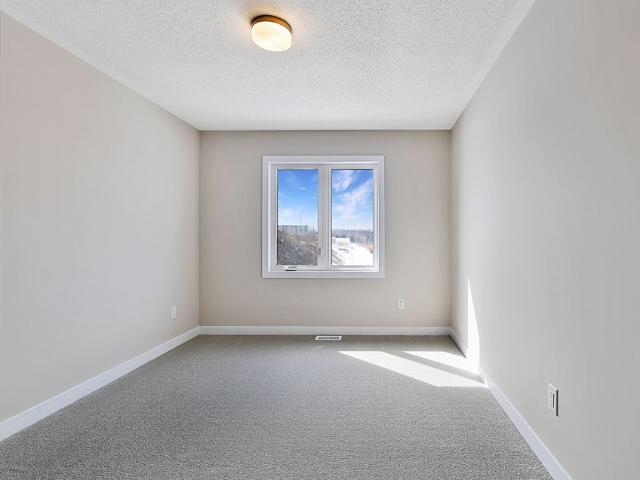 For Lease 668 Expansion Road, Barrhaven, Ontario