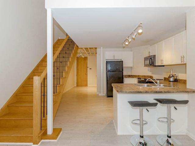 For Lease 66 Bay Street Unit# 107, Hamilton, Ontario