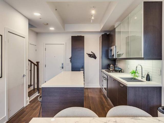 For Lease 66 Kippendavie Avenue Unit# 409, Toronto, Ontario