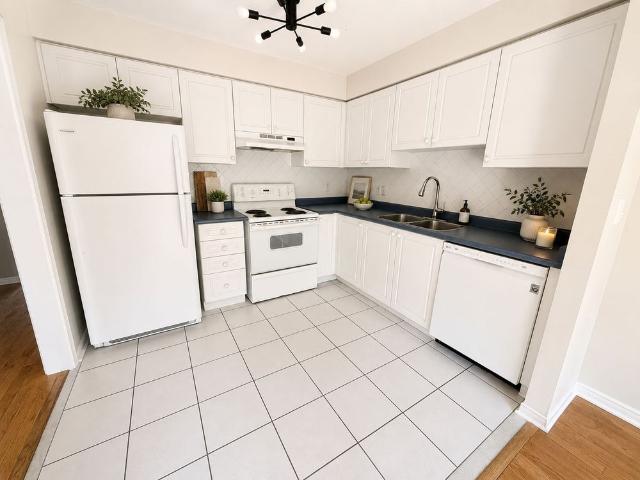 For Lease 66 Sprucedale Way Unit# 66, Whitby, Ontario