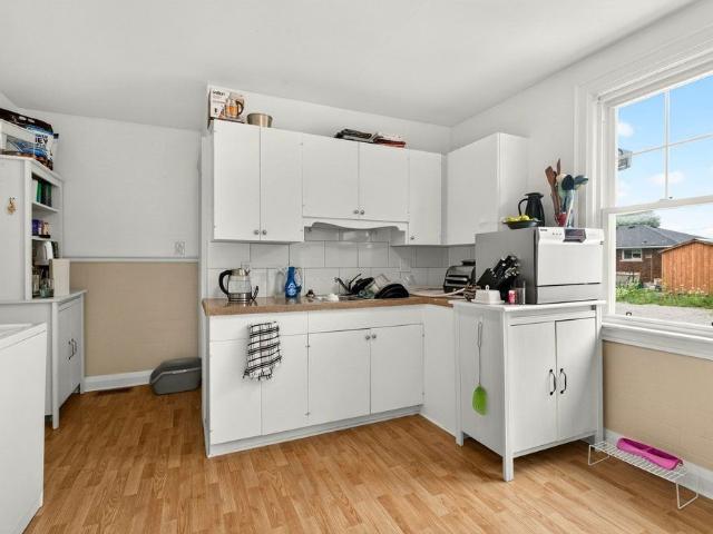 For Lease 66 Queen Street Unit# Front, Thorold, Ontario