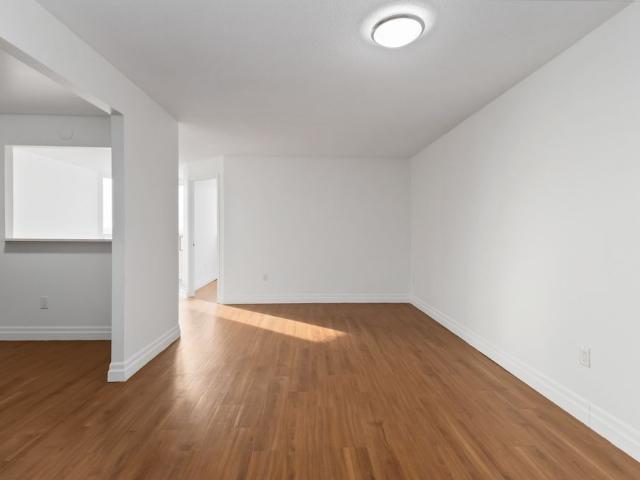 For Lease 675 RICHMOND Street Unit# 1211, London East, Ontario