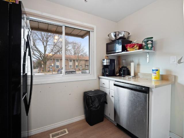 For Lease 6767 THOROLD STONE Road Unit# #94, Niagara Falls, Ontario