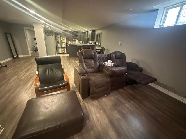 For Lease 677 MCGREGOR FARM Trail Unit# 677, Newmarket, Ontario