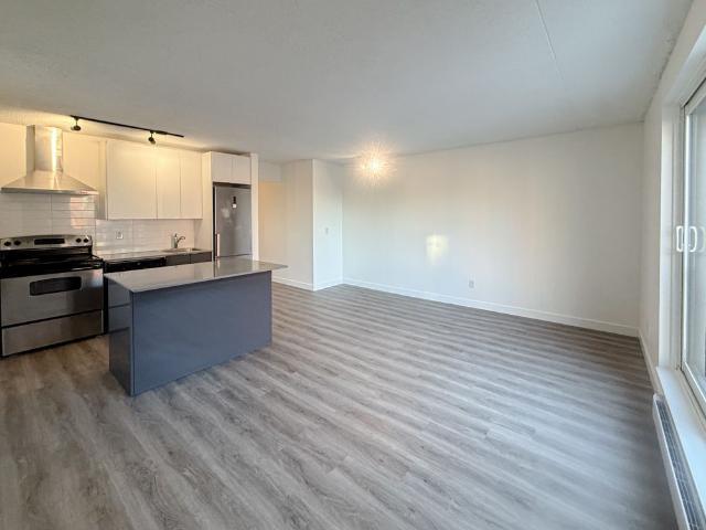 For Lease 678 Queen Street Unit# Unit 7, Toronto, Ontario