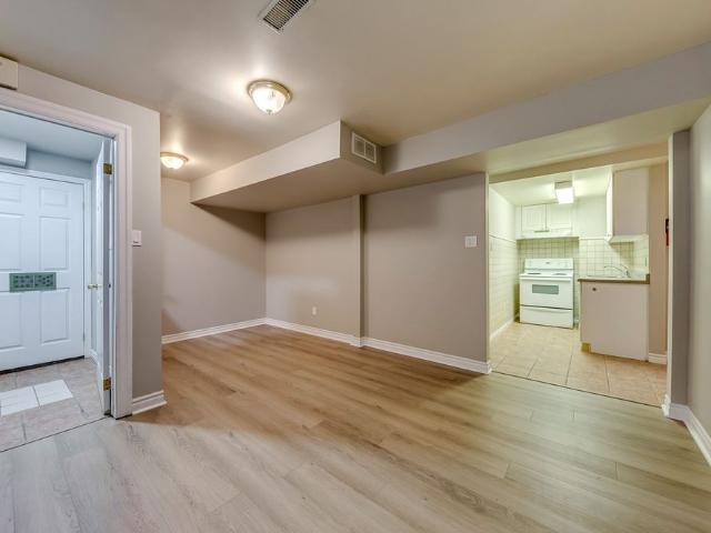 For Lease 67 Cudmore Road, Oakville, Ontario