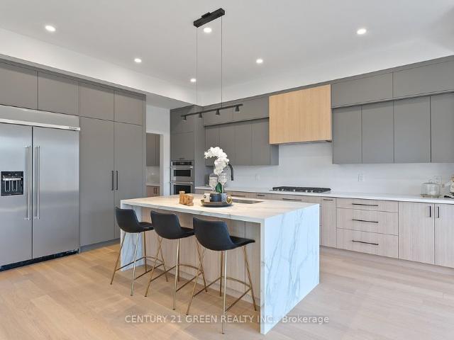 For Lease 67 Bexhill Avenue Unit# Main & 2nd Floor, Toronto, Ontario