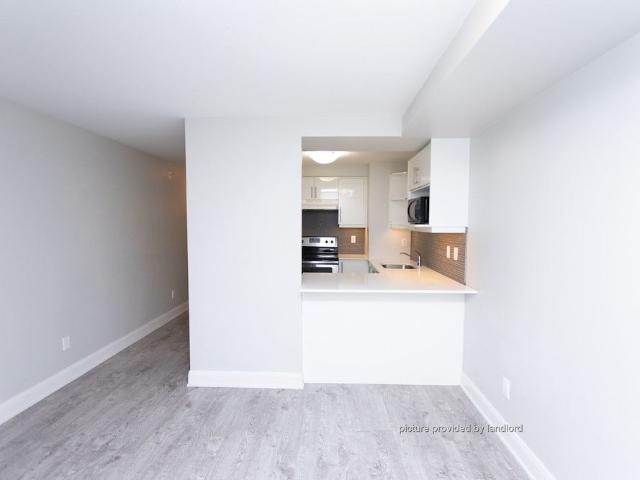 For Lease 686 Bathurst Street Unit# L06, Toronto, Ontario