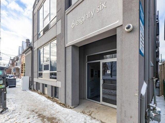 For Lease 686 Bathurst Street Unit# 202, Toronto, Ontario