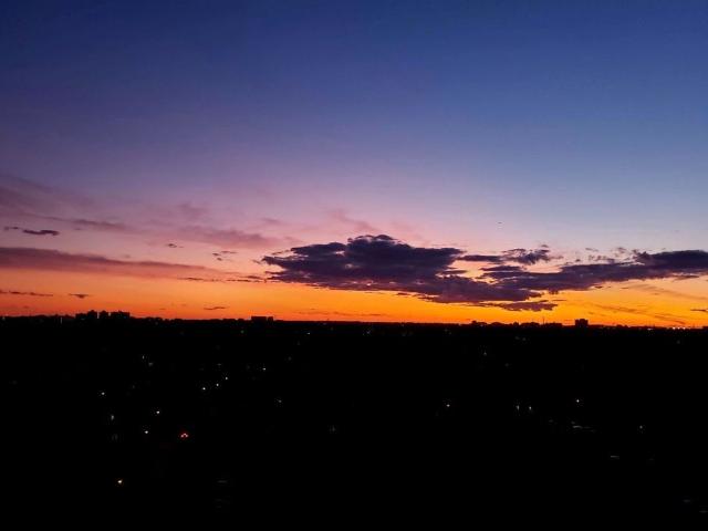 For Lease 68 Canterbury Place Unit# 1208, Toronto, Ontario