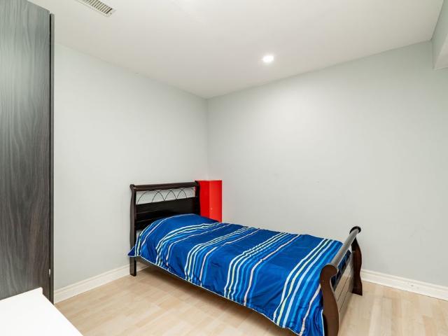 For Lease 68 Nantucket Drive Unit# Bsmt, Richmond Hill, Ontario