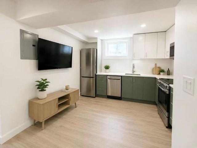 For Lease 69 Blythwood Road Unit# #2, Waterloo, Ontario