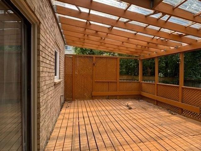 For Lease 6 Carruthers Crescent, Barrie, Ontario