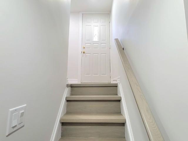 For Lease 6 Gardens Crescent Unit# Bsmt, Toronto, Ontario