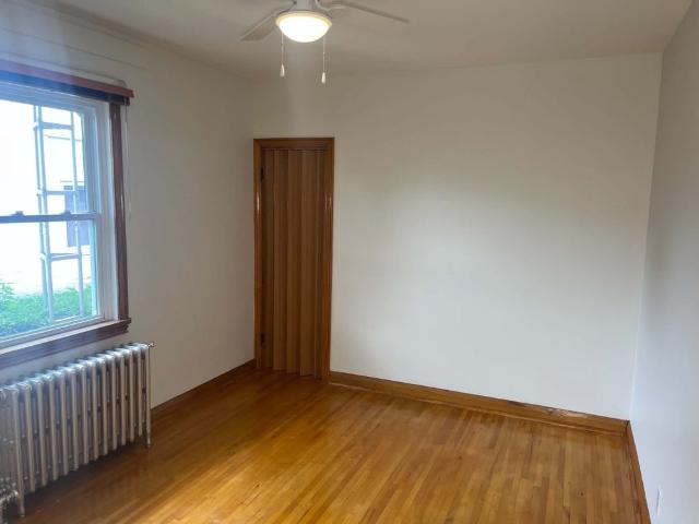 For Lease 6 Kingsway Crescent Unit# 1, Out of Area, Ontario