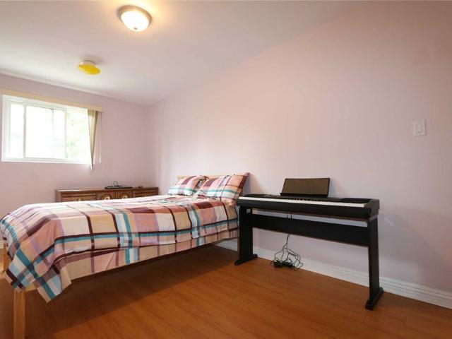 For Lease 6 La Peer Boulevard, Toronto, Ontario
