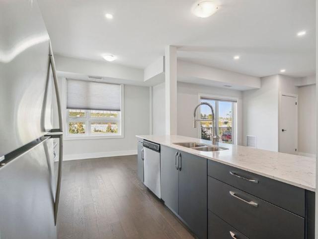 For Lease 6 Spice Way Unit# 102, Barrie, Ontario