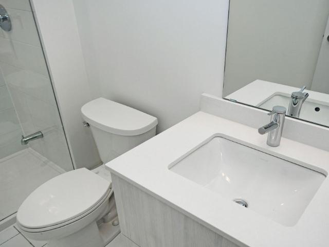 For Lease 6 Steckley House Lane Unit# Th 309, Richmond Hill, Ontario