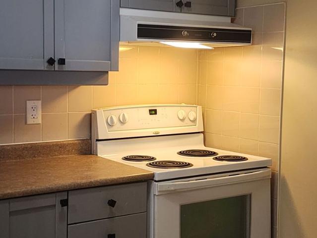 For Lease 700 Humberwood Boulevard Unit# 2221, Toronto, Ontario
