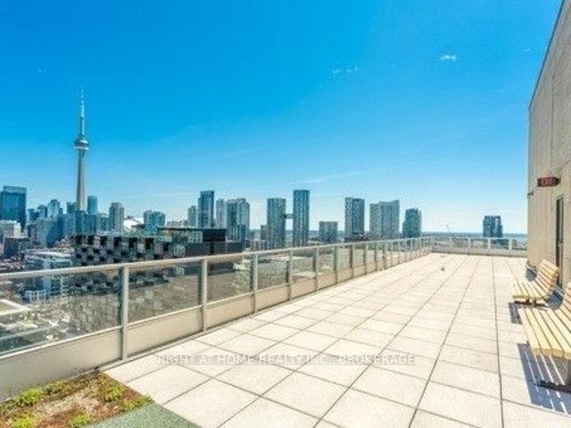 For Lease 700 King Street Unit# 813, Toronto, Ontario