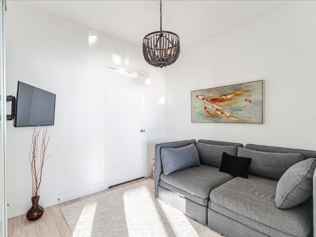 For Lease 70 Annie Craig Drive Unit# 4105, Toronto, Ontario