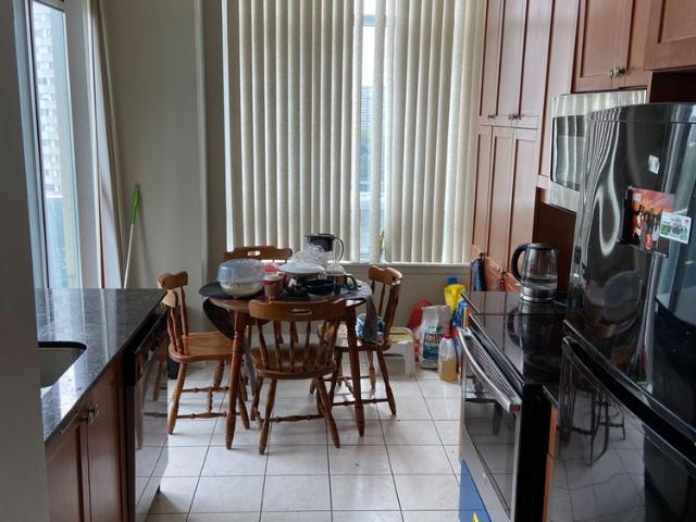 For Lease 70 Absolute Avenue Unit# 703, Mississauga, Ontario