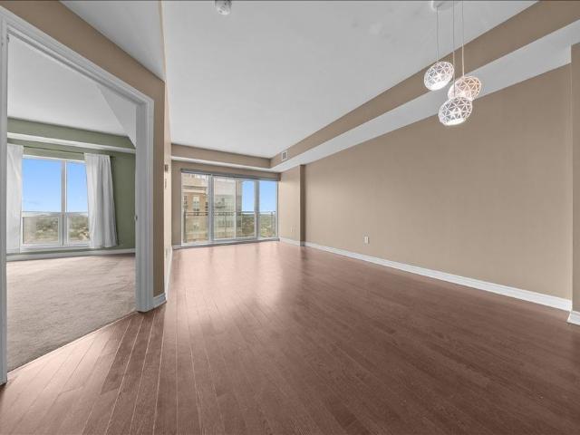 For Lease 70 Landry Street Unit# 1903, Vanier and Kingsview Park, Ontario